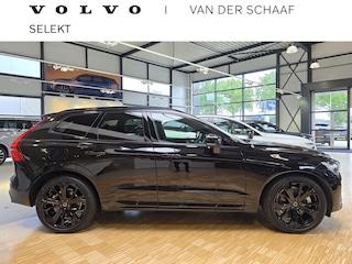 Volvo XC60 T8 Plug-in AWD Ultra Black Edition | Luchtvering | 360 Camera |  Panoramadak | 21" | Trekhaak