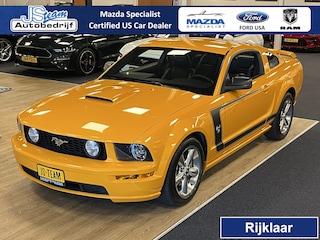 Ford Mustang USA Coupe 4.6i V8 GT Premium 45th Anniversary Edition