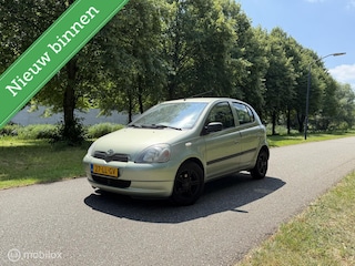Toyota Yaris 1.3 VVT-i Sol*VOL AUTOMAAT*AIRCO*ELEK. RAMEN