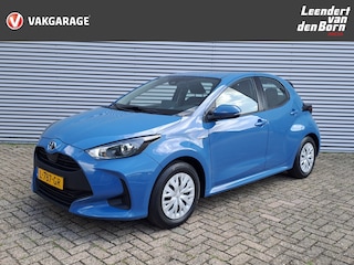 Toyota Yaris 1.5 Hybrid Active | Trekhaak | Automaat | ECC | Apple Carplay/Android Auto | Camera | Cruise control adaptief | Dab