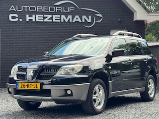 Mitsubishi Outlander 2.0 Invite plus Goed Onderhouden Airco Koud Trekhaak Dakrails Sportvelgen