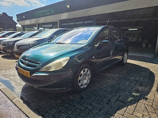 Peugeot 307 1.6-16V XT | 1E EIGENAAR | 12MND GARANTIE | LAGE KM | AIRCO | ELEC RAMEN |