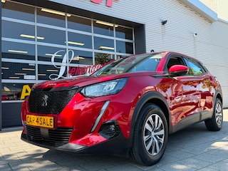 Peugeot 2008 1.2 PureTech Active Pack Premium - 33.000 KM I Navigatie / Apple CarPlay I Airco I PDC I Camera I Dealer onderhouden