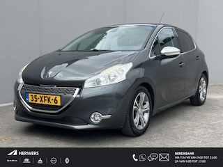 Peugeot 208 1.4 VTi Allure / Dealer Onderhouden / All Season Banden / Panorama Dak / Cruise Control / Airco / Bluetooth / Radio / Cd-Speler / Multifunctioneel Stuurwiel / Lichtmetalen Velgen 16" /
