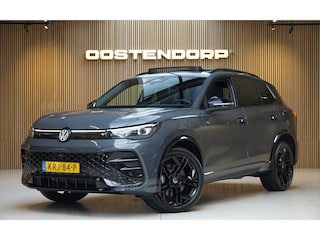 Volkswagen Tiguan 1.5/272pk eHybrid R-Line Blackstyle VOL!|2026|Panoramadak|Trekhaak|Leer+Verwarming+Ventilatie|Head-up|20"Blackstyle|Discover Pro Max