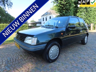 Peugeot 205 1.4 Génération ***2 Eigenaar*** Zeer nette 205 *** Goed Onderhouden***Trekhaak***