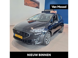 Ford Fiesta 1.0 EcoBoost Hybrid Titanium l Verwarmbare Voorstoelen/Voorruit/Stuurwiel l Cruise Control l Keyless Entry l Apple Carplay/Android Auto l All Weather l Dealer Onderhouden l