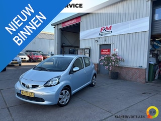 Toyota Aygo 1.0-12V + Airco, radio
