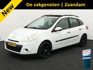 Renault Clio Estate 1.2 TCE Expression Airco, Elektrisch glazen schuif-/kanteldak, Buitenspiegels elektrisch verstel- en verwarmbaar, Dakrails, Navigatiesysteem uitneembaar Ruime en praktische gezinsauto met veel bagageruimte en comfortabele rijeigenschappen. Zuinige benzinemotor, ideaal voor dagelijks gebruik, vakantie of het hele gezin.