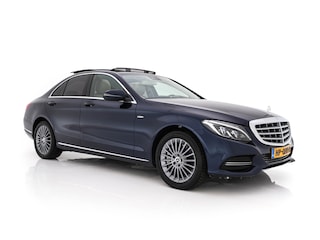 Mercedes-Benz C-klasse 350 e Lease Edition Aut. *PANO | LUXURY-LEATHER | BURMESTER-AUDIO | FULL-LED | NAVI-FULLMAP | HEATED-SPORTSEATS | CAMERA | AIRMATIC | PRIVACY-GLASS | ECC | CRUISE | KEYLESS | 17''ALU*