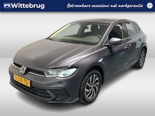 Volkswagen Polo 1.0 TSI Life / ADAPTIVE CRUISE/ PARKEER SENSOREN V+A/ APP-CONNECT/ GETINT GLAS/ DIGITAL DASH/ NAVI/ DAB/ AIRCO/ 15'' LMV