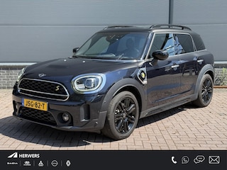 Mini Countryman 1.5 Cooper S E ALL4 Yours PHEV / Schuif & Kanteldak / EAER 41 km / Leder / Harman Kardon / 1.500 kg Trekgewicht / Head Up Display  / Navigatie / Elektrische stoelen / Adaptieve CC / Apple Carplay & Android / Camera / PDC / Stoel Verwarming /