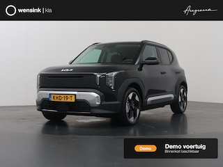 Kia EV2 Plus 42.2 kWh | Privacy Glass | Dual zone climate control | Stoel- en stuurwielverwarming | 18" lichtmetalen velgen | Regensensor |
