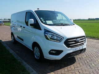 Ford Transit Custom 300 2.0 TDCI L2H1 96kW AUT. AC 3-SEATS ** 8999 EX BTW **