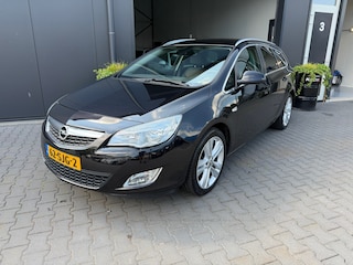 Opel Astra Sports Tourer 1.4 Turbo Cosmo