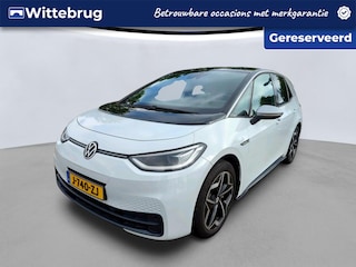 Volkswagen ID.3 First Plus 58 kWh 204pk / Zwart Dak / LM 19'' / Camera / Keyless / verw. Voorstoelen /  App Connect