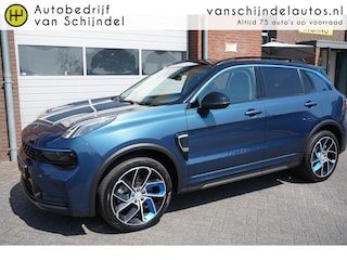 Lynk & Co 01 1.5 261PK! ORIGINEEL NL 360CAMERA 6,6KWH LADEN TREKHAAK PANORAMADAK FULL LED 20INCH ADAPTIEVE CRUISE ANDROID-APPLECARPLAY NAVI CLIMA PDC V+A KEYLESS ENZ...