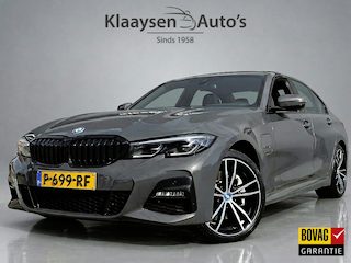 BMW 330e High Executive M-Sport | 1e eigenaar | dealer onderh. | schuifdak | leder sportstoelen | camera | BTW auto
