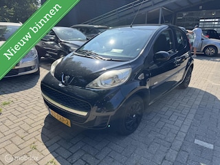 Peugeot 107 1.0-12V XS/ NAP/LAGE KM/ AIRCO/ NW APK/ SPORT