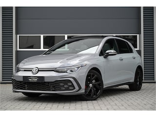 Volkswagen Golf 1.4 GTE 245 PK / PANO / LEDER / IQ LIGHT / MEMORY / CAMERA / DCC / TREKHAAK / BLACK STYLE / NARDO GREY