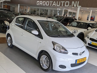 Toyota Aygo 1.0-12V Comfort Navigator Apple Carplay, Airco, Stuurbekrachtiging