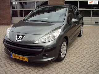 Peugeot 207 1.4 Color-line