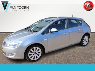 Opel Astra 1.4 Edition APK tot 28-06-2027. Goed onderhouden.