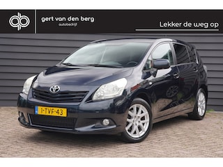 Toyota Corolla Verso 1.8 VVT-i Aspiration - 7 PERSOONS - TREKHAAK - CRUISE - CLIMA -