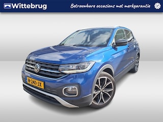 Volkswagen T-Cross 1.0 TSI 110pk Style DSG Automaat / Black Style / Navigatie / LM 18 inch / Parkeersensoren / LED
