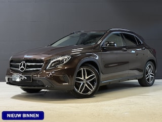 Mercedes-Benz GLA 250 Ambition | AMG Pakket | Stoelverwarming | Trekhaak afneembaar
