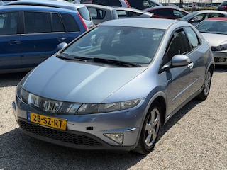 Honda Civic 1.4 Sport Airco Zeer Netjes Onderhouden Nieuwe Banden Zeer Betrouwbaar Zuinig Auto