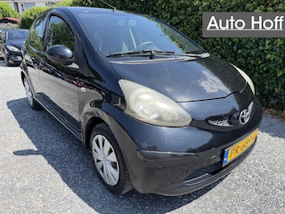 Toyota Aygo 1.0-12V + | Airco | Elekt. Ramen | 5 Deuren | Nieuwe APK!