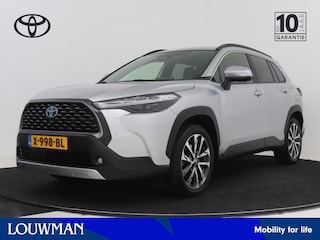 Toyota Corolla Cross 2.0 High Power Hybrid Launch Edition | BTW voertuig | JBL | 360 Camera | Elektrisch verstelbare stoel | Lederen bekleding | Stoel+stuurverwarming | Parkeersensoren voor+achter met assistent | Elektrische achterklep |