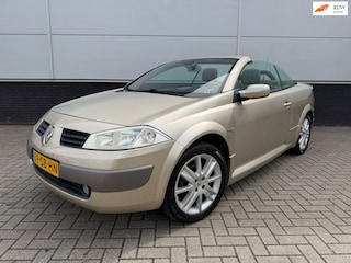 Renault Mégane Coupé-Cabriolet 1.6-16V Tech Line Styling Bodykit - NAP - gunstige km-stand