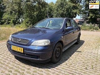 Opel Astra 1.6-16V Club - elektrisch schuifdak