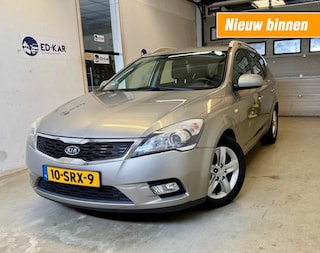 Kia Ceed 1.4 CVVT Navigator Plus Pack AIRCO NAP