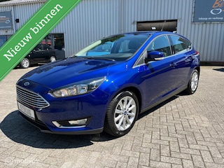 Ford Focus 1.0 Titanium 6/12 m garantie