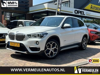 BMW X1 (f48) sDrive18i 136PK Centinnial Executive + 18"/ Navi/ Clima/ Cruise/ Full-LED/ Trekhaak/ Stoelverwarming