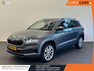 Skoda Karoq 1.5 TSI 150pk DSG Style Navigatie Apple Carplay/Android Auto Parkeersensoren Camera Adaptive Cruise Control Elektrische achterklep Wegklapbare trekhaak Stoel- en stuurverwarming Ledverlichting Virtual Cockpit Climate Control