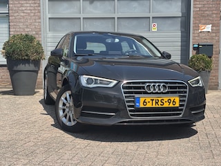 Audi A3 Sportback 2.0 TDI Attraction Pro Line plus Navigatie/ Lm velgen