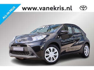 Toyota Aygo 1.0 VVT-i MT Play, Parkeercamera, Apple carplay, Android auto,Parkeercamera.