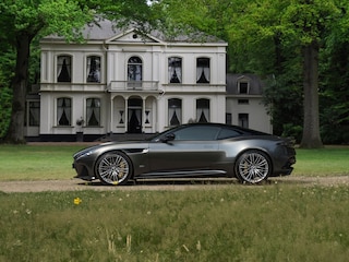 Aston Martin DBS 5.2 V12 Superleggera | NL auto | Carbon pack