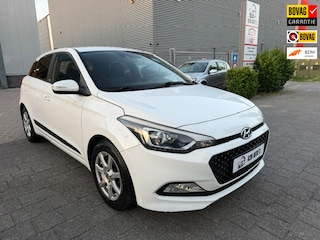 Hyundai i20 1.0 T-GDI Go! 2016|NAP|Airco|Stuurverwarming|Stoelverwarming.