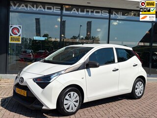 Toyota Aygo 1.0 VVT-i X-Fun 5Drs 1e Eig! Airco DAB Audio Bluettoth NL-Auto NAP Dealeronderhouden!