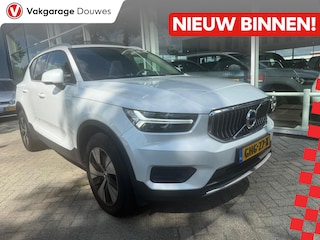 Volvo XC40 1.5 T4 Recharge Inscription Expression |Parelmoer wit|Pano dak|