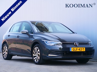 Volkswagen Golf 1.4 eHybrid Style 204 Pk Automaat Navi / DAB / Apple Carplay / Trekhaak