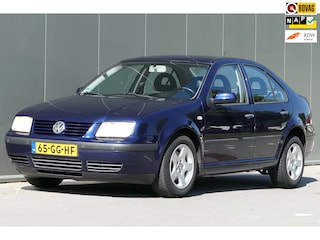 Volkswagen Bora 1.6 Trendline Automaat NAP Airco Cruise