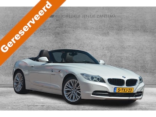 BMW Z4 Roadster sDrive18i Executive | Navigatie | Clima | Sportstoelen | Leer | Cruise-control | NL auto!! |