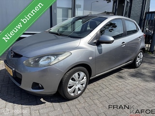 Mazda 2 1.3i XS Airco Elek.ramen V+A AUX CV Leder stuur 5drs