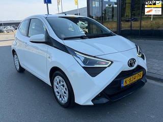 Toyota Aygo 1.0 VVT-i x-play/Airco/Camera/Cruise/bleutooth